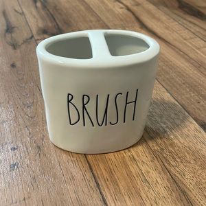 Rae Dunn toothBRUSH holder